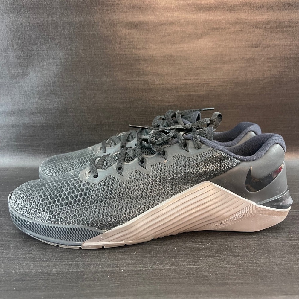 Nike Metcon 5 Gunsmoke Men's 11.5 Black Grey Training‎ Running Shoes AQ1189-001